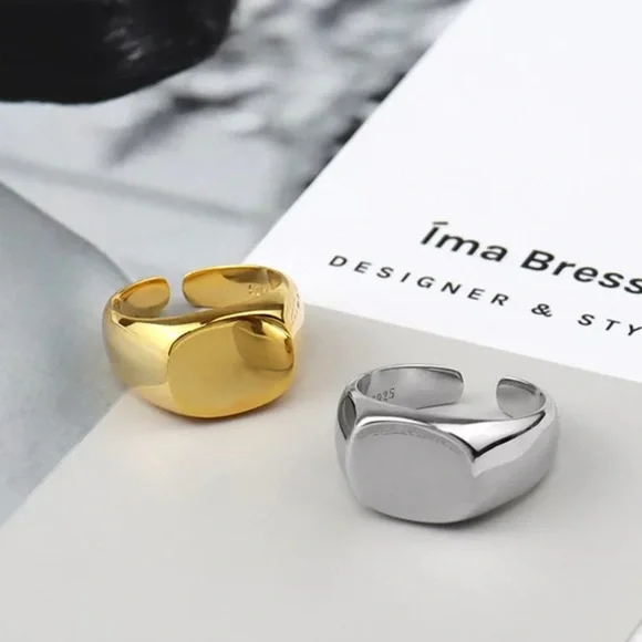 18K Gold Plated Signet Adjustable Ring - Picture 2 of 5